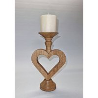 Kerzenständer Herz Im Aus Eichenholz Kerzenständer Herz Im Aus Eichenholz von KERNARTig