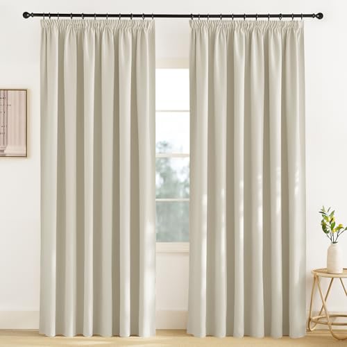 KGORGE Extra Breite Gardinen Beige 2er Set Thermovorhang Hitzeschutz Kräuselband Vorhänge Verdunkelnd Thermo Wohnzimmer 2er Set 245 x 200 cm(HxB) Verdunklungsvorhänge für Schienen, Hellbeige von KGORGE