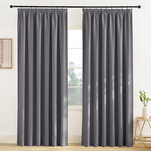 KGORGE Extra Breite Vorhänge Grau Wohnzimmer Thermo Vorhang Blickdicht Gardinen Verdunkelnd 2er Set Verdunkelungsvorhänge für Schienensystem 245 x 200 cm(HxB) Gardine Kräuselband Wohnzimmer von KGORGE