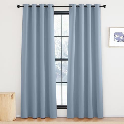 KGORGE Hellblau Vorhang 220 cm Lang Thermovorhang Hitzeschutz mit Ösen Verdunkelungsvorhang Kinderzimmer Ösenvorhang Blickdicht 2er Set Vorhänge Lichtundurchlässig, 220 x 140 cm(HxB) Spa-Blau von KGORGE