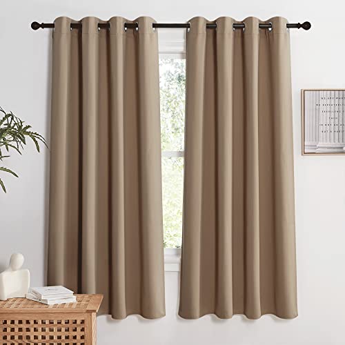 KGORGE Verdunkelungsvorhang Wohnzimmer Gardinen Blickdicht 2er Set Thermovorhang Hitzeschutz Vorhang mit Ösen 160 x 140 cm(HxB), Cappuccino von KGORGE