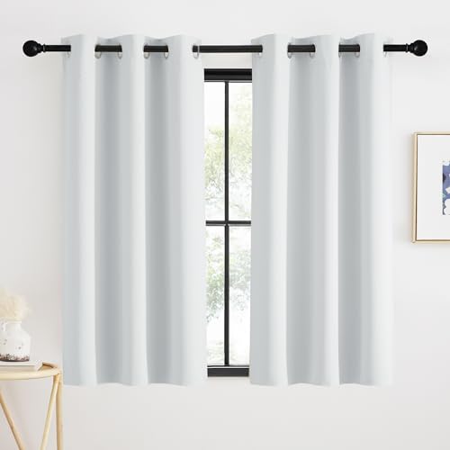 KGORGE Scheibengardinen Weiß Vorhang Kurz 90 cm Hoch Verdunklungsvorhänge mit Ösen 2 Stücke Bistrogardine Blickdichte Vorhänge Küche/Badezimmer Fenster Thermovorhang, 90 x 90 cm(HxB), Grauweiß von KGORGE