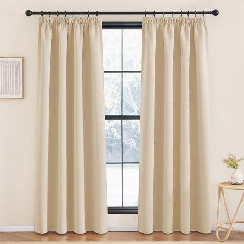 KGORGE Schlafzimmer Gardinen mit Kräuselband Vorhang Beige Blickdicht Thermovorhang Hitzeschutz Verdunklungsvorhänge für Schienensystem, Biscotti Beige, 2er Set, 220 x 140 cm(HxB) von KGORGE