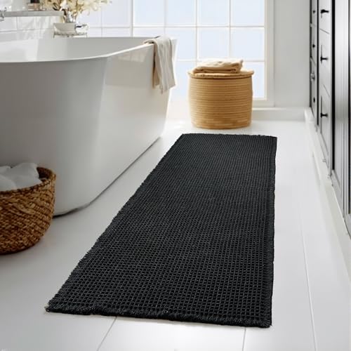 KGORGE Schwarze Waffel-Badematte, ultraweich, 152,4 x 61 cm lang, Badezimmerteppich mit Quasten, rutschfester Bauernhaus-Bodenbezug, super saugfähig, schnell trocknend, große Teppiche für Badezimmer KGORGE Schwarze Waffel-Badematte, ultraweich, 152,4 x 61 cm lang, Badezimmerteppich mit Quasten, rutschfester Bauernhaus-Bodenbezug, super saugfähig, schnell trocknend, große Teppiche für Badezimmer von KGORGE