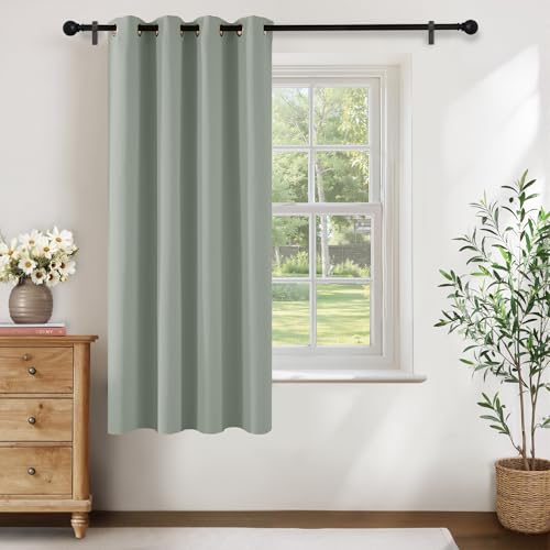 KGORGE Kälteschutzvorhang Haustür mit Ösen Kinderzimmer Verdunkelungsvorhang 1 Stück 180 cm Hoch Thermovorhang Tür Blickdichte Vorhänge Salbeigrün Wohnzimmer Gardinen, H 180 x B 140 cm KGORGE Kälteschutzvorhang Haustür mit Ösen Kinderzimmer Verdunkelungsvorhang 1 Stück 180 cm Hoch Thermovorhang Tür Blickdichte Vorhänge Salbeigrün Wohnzimmer Gardinen, H 180 x B 140 cm von KGORGE