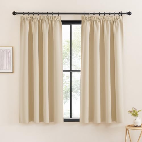 KGORGE Verdunkelungsvorhang für Schienensystem Gardienen mit Kräuselband 2-Set Thermovorhang Hitzeschutz 145 x 140 cm(HxB) Vorhang Blickdicht Kurz Schlafzimmer, Biscotti Beige von KGORGE