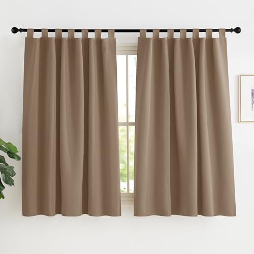 KGORGE Verdunklungsvorhänge mit Schlaufen Schlaufenschal 2er Set Blickdicht Schlaufenvorhang Kurz Vorhänge Schlafzimmer Thermovorhang Gegen Kälte Und Hitze, H 150 x B 140 cm, Cappuccino von KGORGE