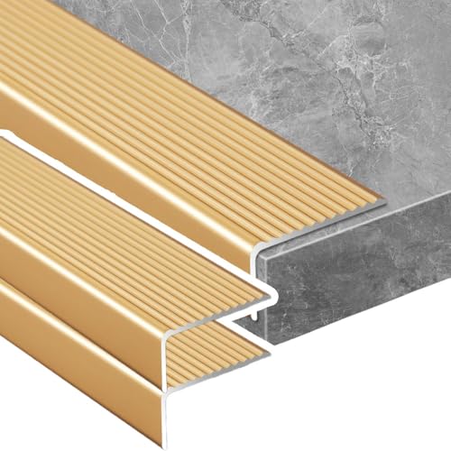 KGPGNYMYHA 2er-Pack Treppenkantenprofile 120cm Schwarz Metall Treppenstufen Rutschfeste Stufenkantenschutz, Treppenkantenschutz Für Außenbereich(Gold,120cm/48in) von KGPGNYMYHA