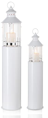 KHG Laterne Leuchtturm 2er Set mit Kerze aus Metall/Glas in weiß, Kerzenständer, Kerzenhalter, Outdoor und Indoor, Deko, Glaseinsatz, für Wohnzimmer, Balkon, Terrasse, Garten usw. KHG Laterne Leuchtturm 2er Set mit Kerze aus Metall/Glas in weiß, Kerzenständer, Kerzenhalter, Outdoor und Indoor, Deko, Glaseinsatz, für Wohnzimmer, Balkon, Terrasse, Garten usw. von KHG