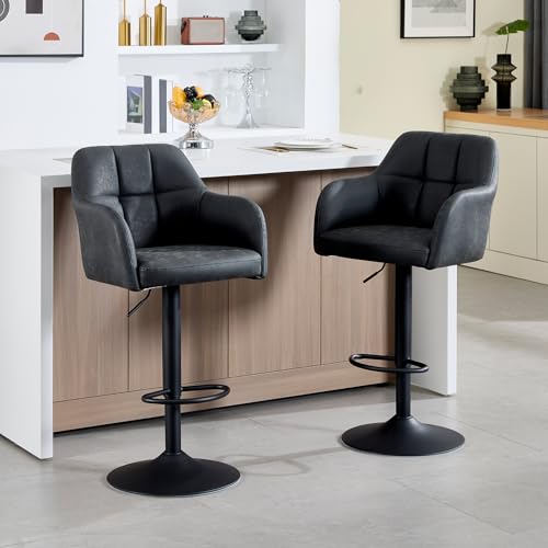 KHISCHMO Moderner Leder Barhocker 2er Set höhenverstellbar Barstuhl Gepolsterte Küchenhocker mit Armlehnen Metallgestell Esshocker Fußstütze Stilvolle Thekenhocker für Kücheninsel Esszimmer, Schwarz KHISCHMO Moderner Leder Barhocker 2er Set höhenverstellbar Barstuhl Gepolsterte Küchenhocker mit Armlehnen Metallgestell Esshocker Fußstütze Stilvolle Thekenhocker für Kücheninsel Esszimmer, Schwarz von KHISCHMO