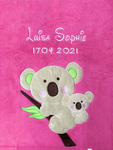 KIDDI-MEDIA Babydecke mit Name und Geburtsdatum Bestickt/kuschelig weich / 1A Qualität (Pink - Koala) von KIDDI-MEDIA