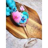 Großes Florales Weinglas, 19Oz von KINDLYKRAFTEDDESIGN