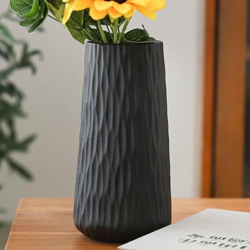 Schwarze Vasen Deko,Matt Schwarze Keramik Vase für Pampasgras,Minimalistische Moderne 20cm Blumenvase für Flowers,Wohnungsdeko für Trockenblumen,Esstisch,frische Blumen,Büro von KIOXOHO