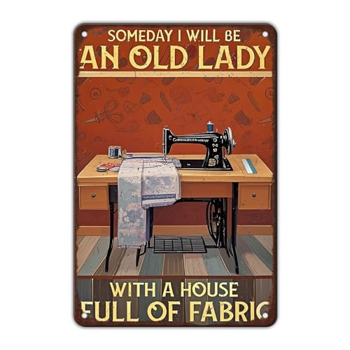 KIYOYO Vintage-Blechschild, Dekoration "Someday I Will Be Old Lady with A House Full of Fabric Sew Art Sewing Grandma Wall Decor Kitchen for Home Cafes" Schild 20,3 x 30,5 cm KIYOYO Vintage-Blechschild, Dekoration "Someday I Will Be Old Lady with A House Full of Fabric Sew Art Sewing Grandma Wall Decor Kitchen for Home Cafes" Schild 20,3 x 30,5 cm von KIYOYO
