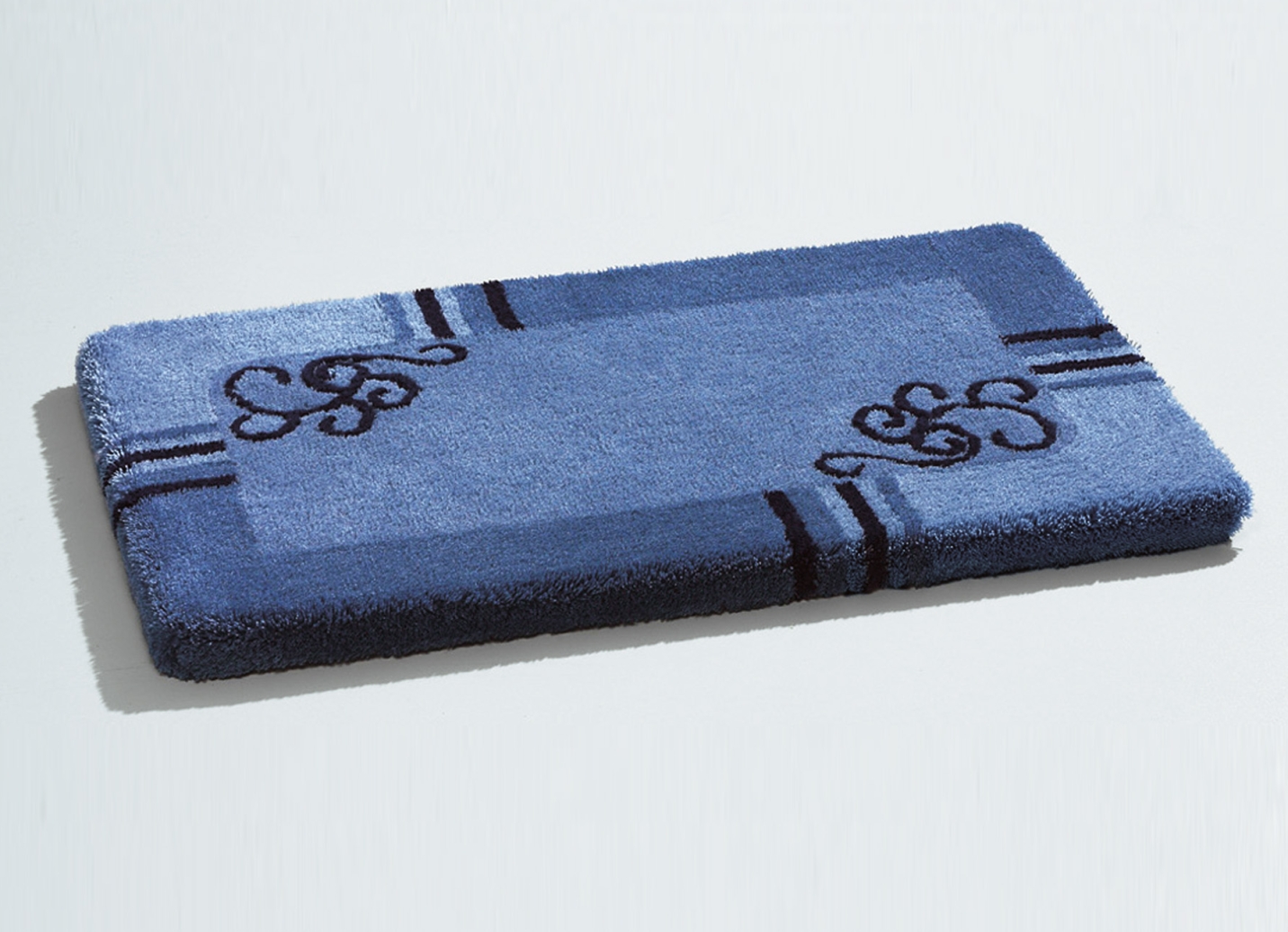 Badgarnitur von Kleine Wolke, Größe 100 (Vorleger halbrund, 50/ 80 cm), Blau von KLEINE WOLKE