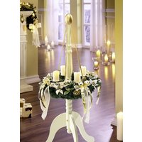 Kranzständer aus hochwertigem Holz Kranzständer aus hochwertigem Holz von KLINGEL DE