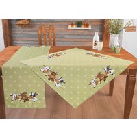 Tischdecke mit aufwendiger Stickerei von KLINGEL DE