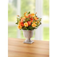 Wildrosen-Gesteck im Pokal Wildrosen-Gesteck im Pokal von KLINGEL DE