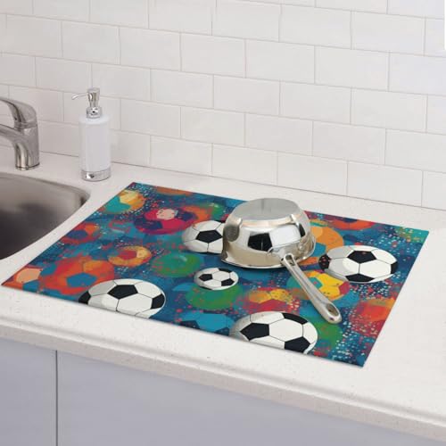 Abtropfmatten für Küchentheke, super saugfähig, wendbar, Mikrofaser, Küchenarbeitsplattenschutz, buntes Fußballgeschirr, Abtropfmatte, 45,7 x 61 cm Abtropfmatten für Küchentheke, super saugfähig, wendbar, Mikrofaser, Küchenarbeitsplattenschutz, buntes Fußballgeschirr, Abtropfmatte, 45,7 x 61 cm von KLLTYHMU