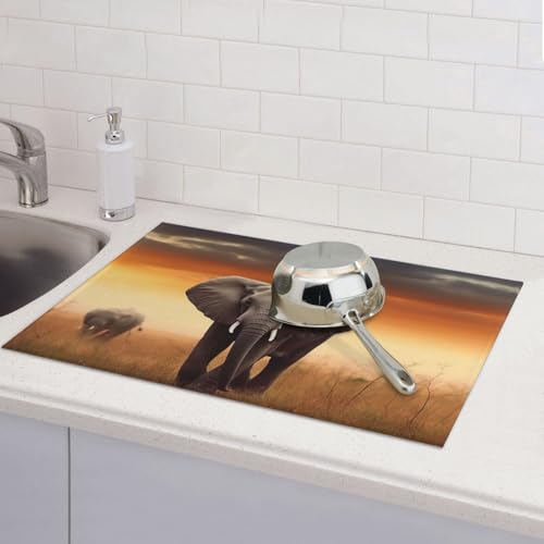 Abtropfmatten für Küchentheke, super saugfähig, wendbar, Mikrofaser, Küchenarbeitsplattenschutz, niedlicher wilder Elefant, Abtropfmatte, 45,7 x 61 cm Abtropfmatten für Küchentheke, super saugfähig, wendbar, Mikrofaser, Küchenarbeitsplattenschutz, niedlicher wilder Elefant, Abtropfmatte, 45,7 x 61 cm von KLLTYHMU