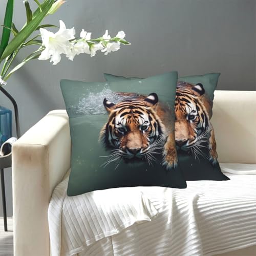KLLTYHMU Tiger-Schwimm-Kissenbezüge, modern, dekorativ, für den Außenbereich, gemütlicher Bauernhaus-Kissenbezug mit verstecktem Reißverschluss, für Sofa, Couch, Schlafzimmer, Heimdekoration, 45,7 x von KLLTYHMU