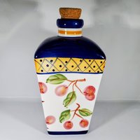 Handbemalte Keramik Karaffe Kirsche Design von KMEclecticFinds
