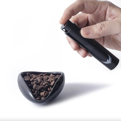 KNODOS Kaffeebohnen-Dosierbecher mit RDT-Sprühflasche, Premium-Dosiergefäß und Bohnenspritzer-Set, Einzeldosis-Messtablett, Geschenk für Kaffeeliebhaber, D2024 (Keramikschale (schwarz)) von KNODOS