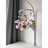 Alice Im Wunderland Baby Mobile Kinderzimmer Deko Babyparty Geschenk Mädchen Shower Werdende Mama von KNOPAtoys