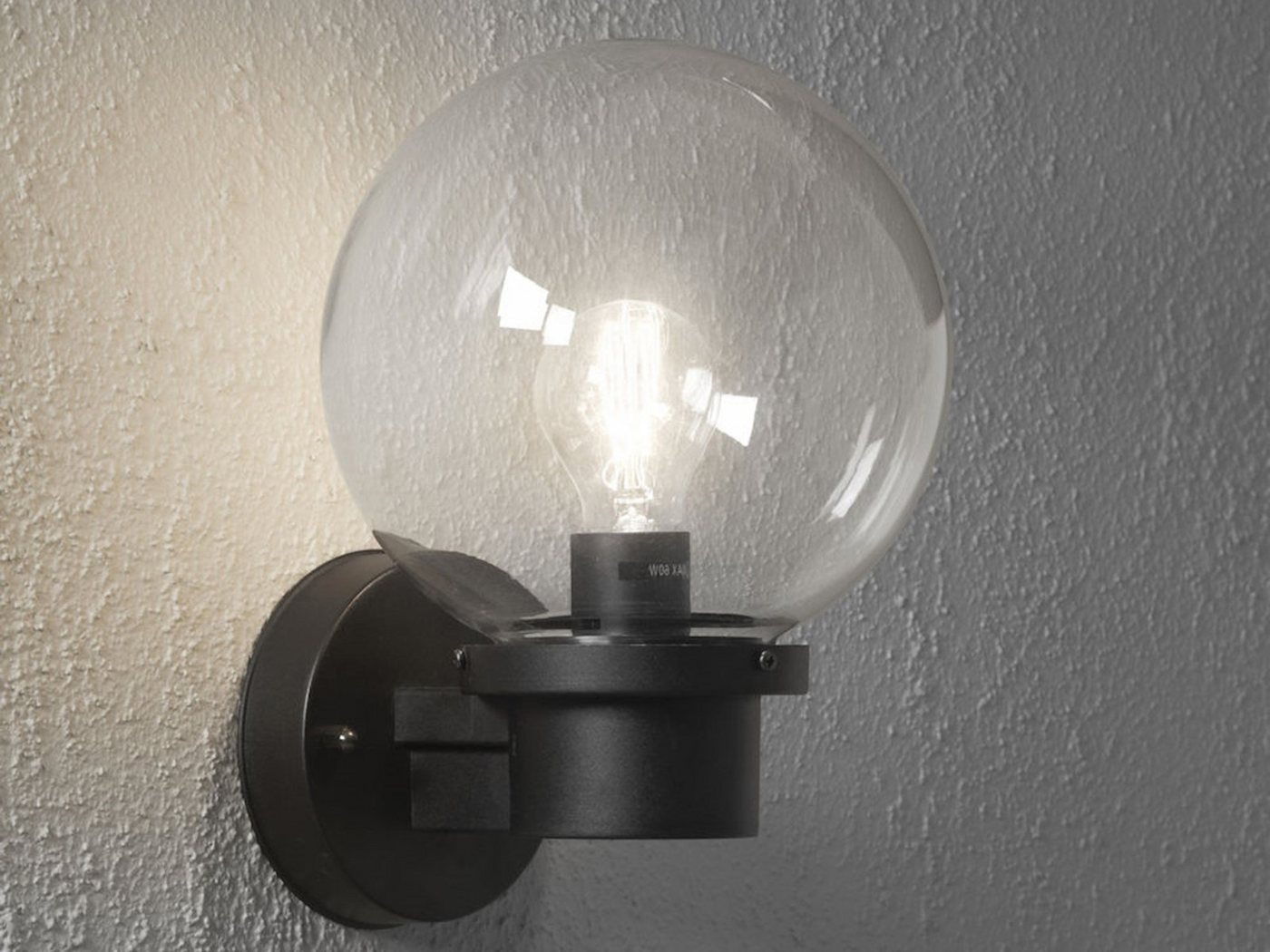 KONSTSMIDE LED Außen-Wandleuchte, LED wechselbar, Warmweiß, Fassadenbeleuchtung, Haus-wand beleuchten, Glas-kugel, Schwarz H: 29cm von KONSTSMIDE