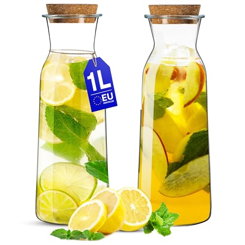 KONZEPT Wasserkaraffe mit Deckel - 2er Set, Glaskaraffe 1 liter, Karaffe ideal für Wasser, Saft, Limonade, Coctails und Milch von KONZEPT