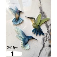 3Er Set Fliegende Bunte Vögel Kolibris | Moderne Wandbehang Dekor Vögel, Vogel Skulpturen, Innendekoration 3Er Set Fliegende Bunte Vögel Kolibris | Moderne Wandbehang Dekor Vögel, Vogel Skulpturen, Innendekoration von KOSDecorShop