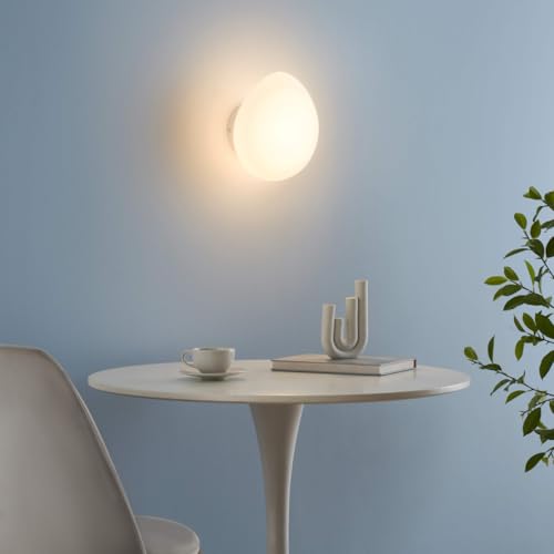 KOSILUM – Wandleuchte oder kleine Deckenleuchte aus Opalglas – Veglia – Licht warmweiß Beleuchtung Wohnzimmer Schlafzimmer Küche Flur – 5 W – 604 lm – integrierte LED – IP20 von KOSILUM