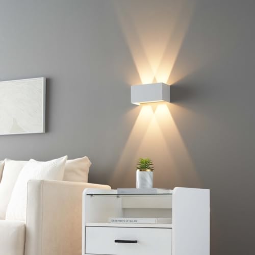 KOSILUM – Wandleuchte weiß LED doppeltes Design – IP54 dimmbar – Cubic – Licht warmweiß Beleuchtung Wohnzimmer Schlafzimmer Küche Flur – 4 x 6 W – 2375 lm – integrierte LED – IP54 von KOSILUM