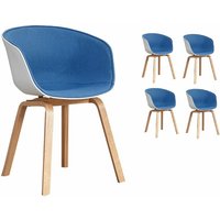 Set aus 4 sehr bequemen skandinavischen Stühlen mit weißer Harzschale, die mit einem weichen blauen Stoff überzogen ist, und Holzbeinen - Weiß von KOSMI