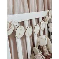 Namensgirlande Aus Holzscheiben Mit Geburtsdaten I Trockenblumen von KREATIVLIEBErmann