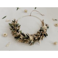 Trockenblumenkranz Mit Holzschild I Türkranz Trockenblumen Beige-Braun-Schwarz Wandkranz Blumenkranz von KREATIVLIEBErmann