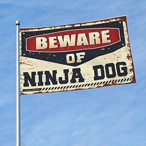 Männerhöhlen-Dekoration, Vorsicht vor Ninja, Hundeflagge, Veranda-Schild, Hinterhof-Dekoration (60 x 90 cm) von KSXS