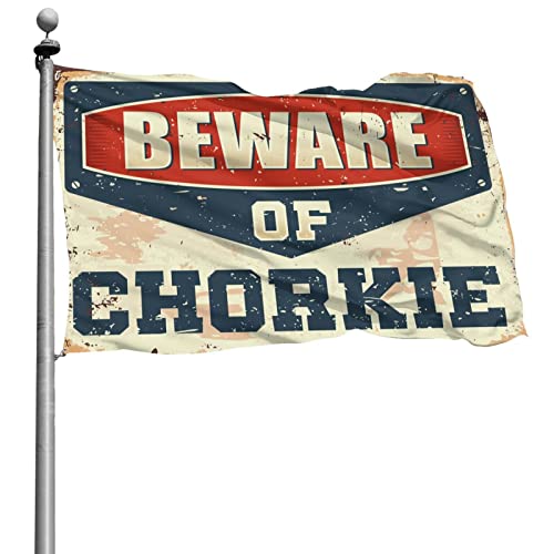 Männerhöhlendekoration und Zubehör, Vorsicht vor Chorkie-Flagge, Windsäcke, Outdoor-Flaggen für draußen (120 x 180 cm) von KSXS