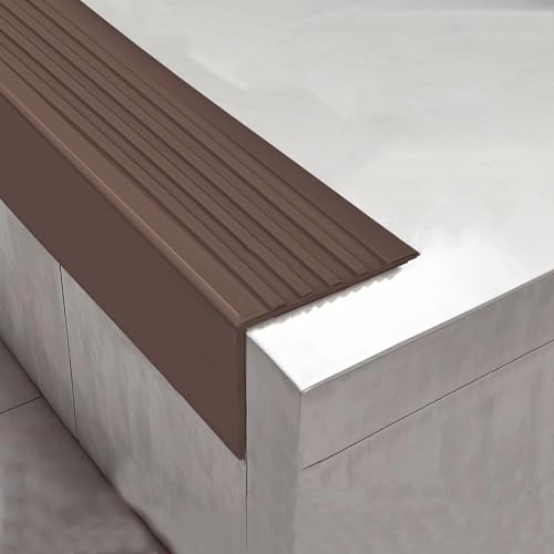 KUKIXKK Treppenkantenprofil PVC Winkelprofil Eckenschutz Eckleiste Stufenkantenprofil Safety Kantenschutz Treppenprofil Treppenkante für Treppenkanten，Breite: 5X5cm(Brown,6m/19.69ft) von KUKIXKK