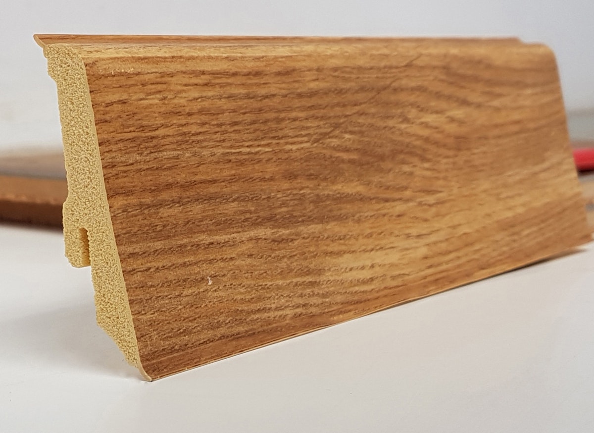 KWG Sockelleiste GL-1932 Bernsteineiche/Eiche natur wassersfeste 240x1,7x5,9 cm Kunsstoff KWG Sockelleiste GL-1932 Bernsteineiche/Eiche natur wassersfeste 240x1,7x5,9 cm Kunsstoff von KWG