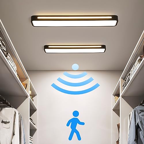 Deckenleuchte mit Bewegungsmelder Warmweiß 12W LED Eingang Deckenlampe mit Bewegungssensor Moderne Schwarz Panel Sensor Lampe für Flur Treppe Garage Balkon Keller Innen Deckenbeleuchtung von KZT