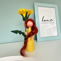 Löwenzahnkind, Blumenkind, Jahreszeitentisch von KaButi