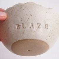 Handgemachte Benutzerdefinierte Personalisierte Keramik Haustier Name Schüssel, Futternapf, Maßgeschneiderte Napf, Hundenapf Handgemachte Benutzerdefinierte Personalisierte Keramik Haustier Name Schüssel, Futternapf, Maßgeschneiderte Napf, Hundenapf von Kabinshop