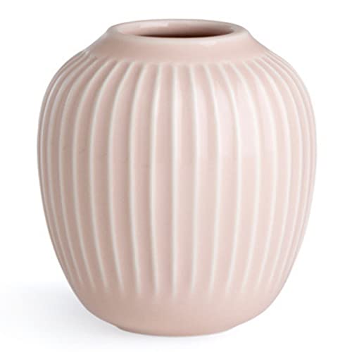 Kähler Hammershoi Vase aus Porzellan mit Rillen, Moderne Vase, rund, bauchige, skandinavisches Design Vase für Blumen, Rosa, 13cm von HAK Kähler