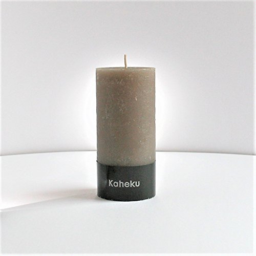 Kaheku Cylinderkerze Schlamm Taupe 7d15h Rustic Stumpenkerze durchgefärbt von Kaheku