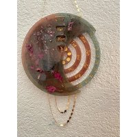 Ewiger Kalender Des Mondes Handgemacht Mit Peony Und Golddekor von KaivinaiDesign