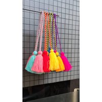 Boho Quaste Vorhang Raffhalter Bunt Acrylgarn Paar Boho Quaste Vorhang Raffhalter Bunt Acrylgarn Paar von KalasCreation