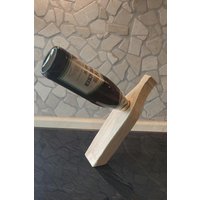 Schwebender Bierhalter Aus Lindenholz - Rustikal, Handgemacht & Verblüffend Schwebender Bierhalter Aus Lindenholz - Rustikal, Handgemacht & Verblüffend von KallesHolzWerk