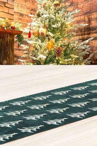 KAMACA XL Tischläufer 28x200 cm hochwertige Samt - Optik mit Hotstampdruck Tisch Dekoration Dekostoff Herbst Winter Weihnachten (Trees All Over GRÜN 28x200cm) von KAMACA