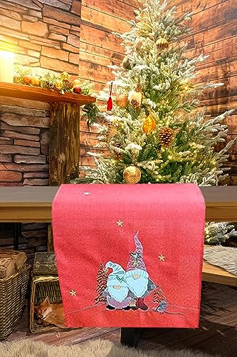 KAMACA Tischläufer 40x140 cm mit filigraner Stickerei Küche Esstisch Tisch Dekoration Eyecatcher in Herbst Winter Weihnachten (Wichtel rot) von KAMACA